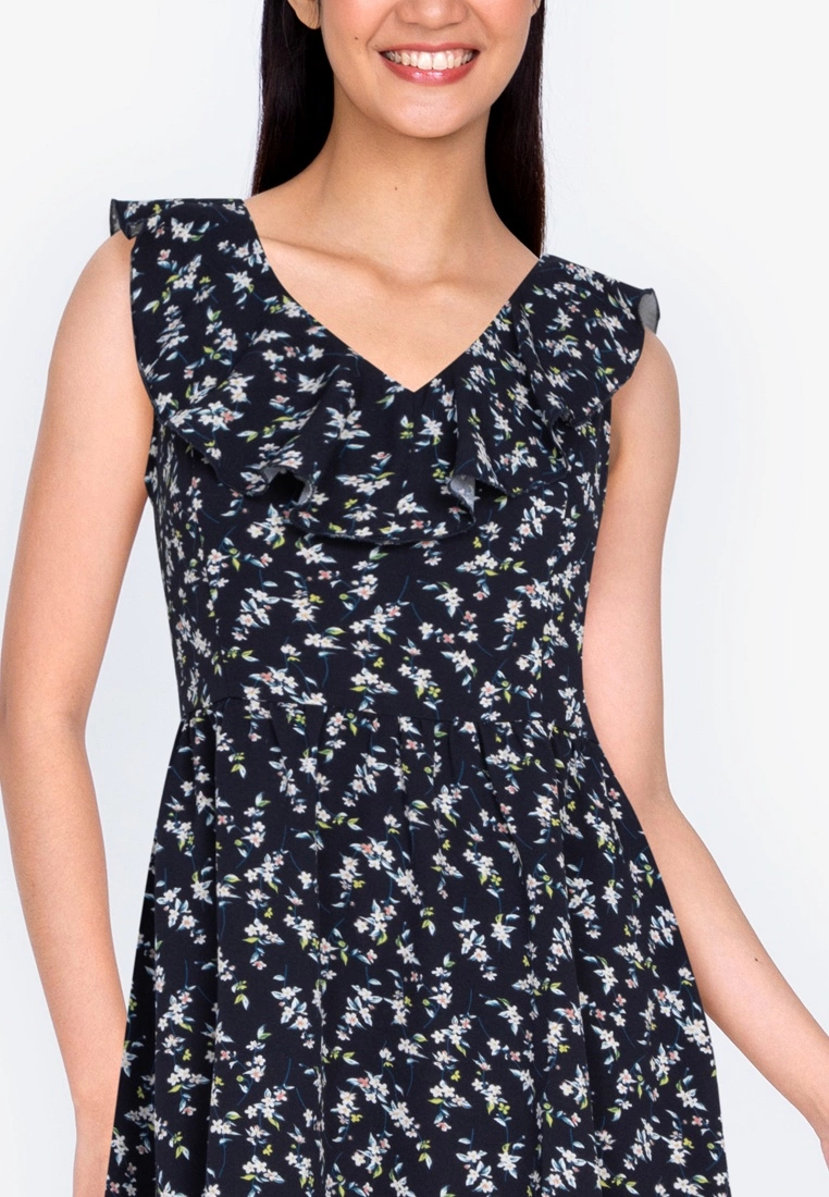 ZALORA BASICS V-Neck Ruffle Mini Dress - Billede 3