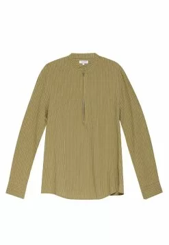 ZALORA BASICS Half Zip Stand Collar Long Sleeve Shirt