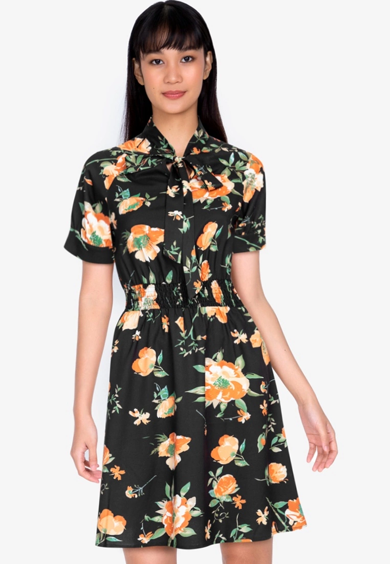 ZALORA BASICS Pussy Bow Detail Dress