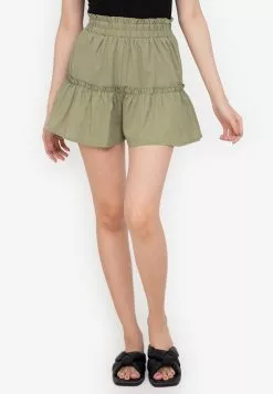 ZALORA BASICS Ruffle Hem Shorts
