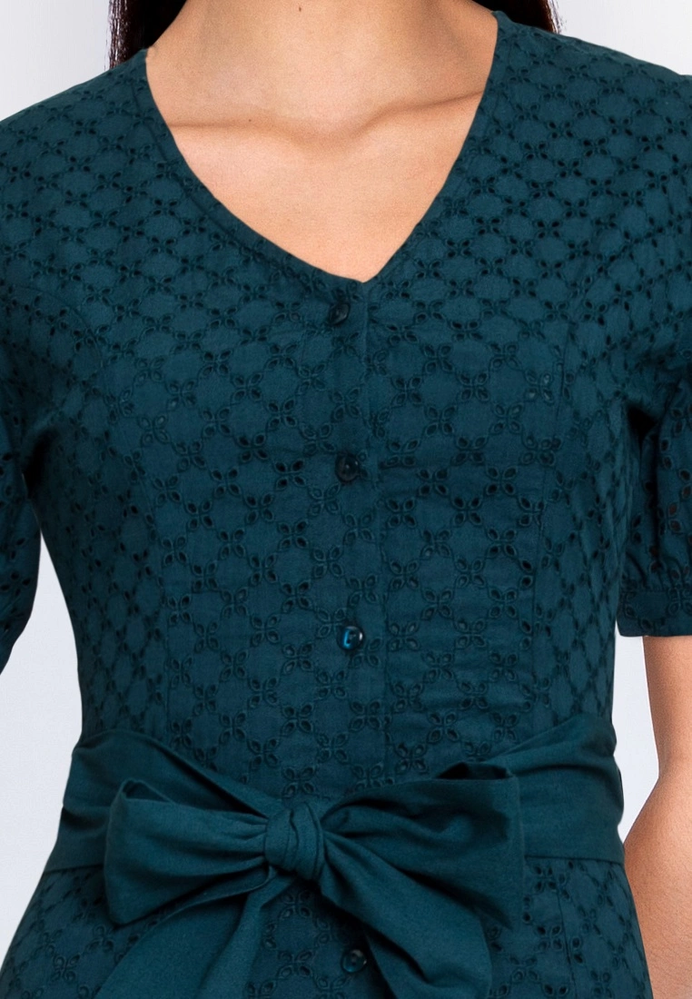 ZALORA BASICS Broderie Fitted Shirt Dress - Billede 3