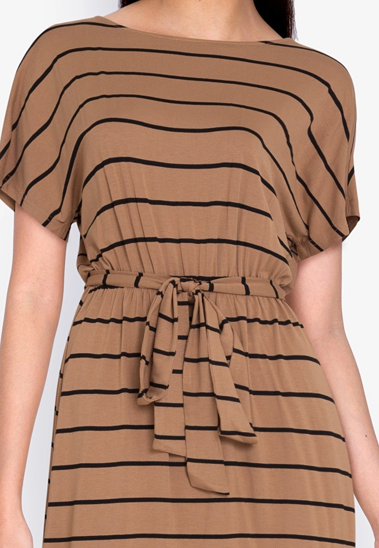 ZALORA BASICS Batwing Sleeve Belted Striped Dress - Billede 3