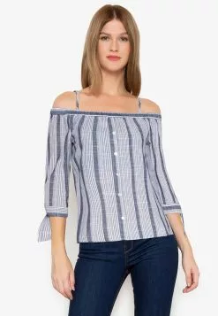 ZALORA BASICS Off Shoulder 3/4 Sleeve Top