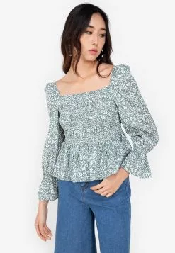 ZALORA BASICS Square Neck Puff Sleeve Top