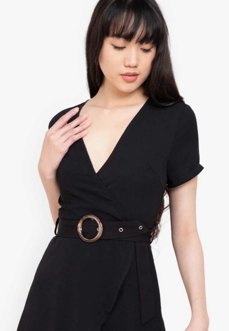 ZALORA BASICS V Neck Wrap Playsuit With Belt - Billede 3