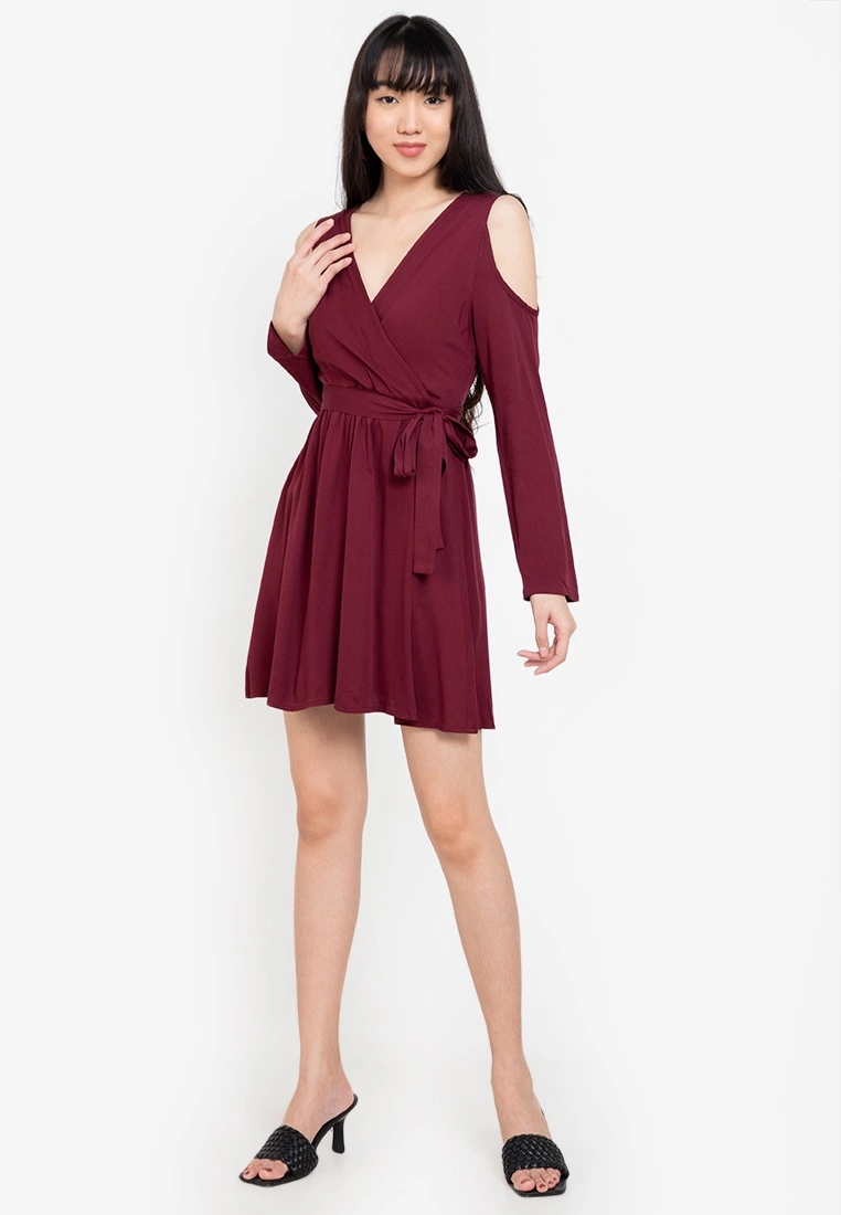 ZALORA BASICS Cold Shoulder Wrap Dress - Billede 4