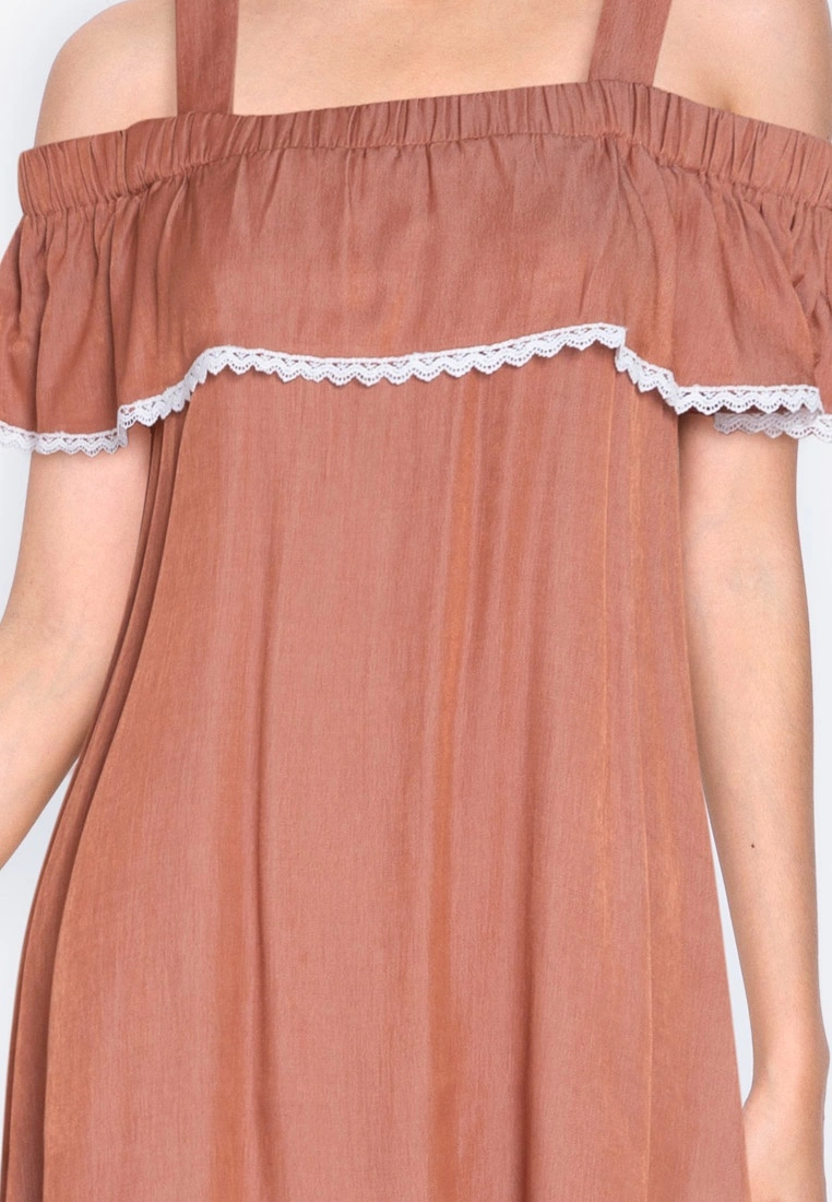 ZALORA BASICS Embroidered Cold Shoulder Mini Dress - Billede 3