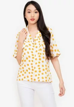 ZALORA BASICS Revere Collar Top