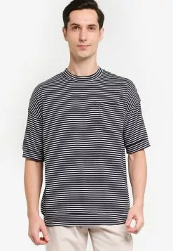 ZALORA BASICS Oversized T-Shirt With Pocket
