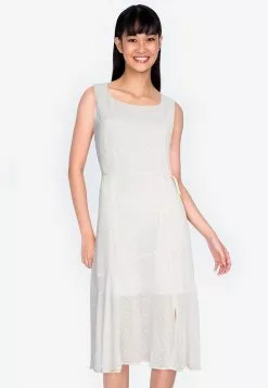 ZALORA BASICS Textured Chiffon Midi Dress with Slit