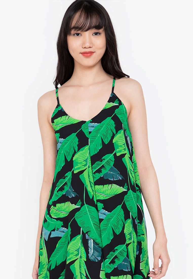 ZALORA BASICS Handkerchief Hem Cami Dress - Billede 3