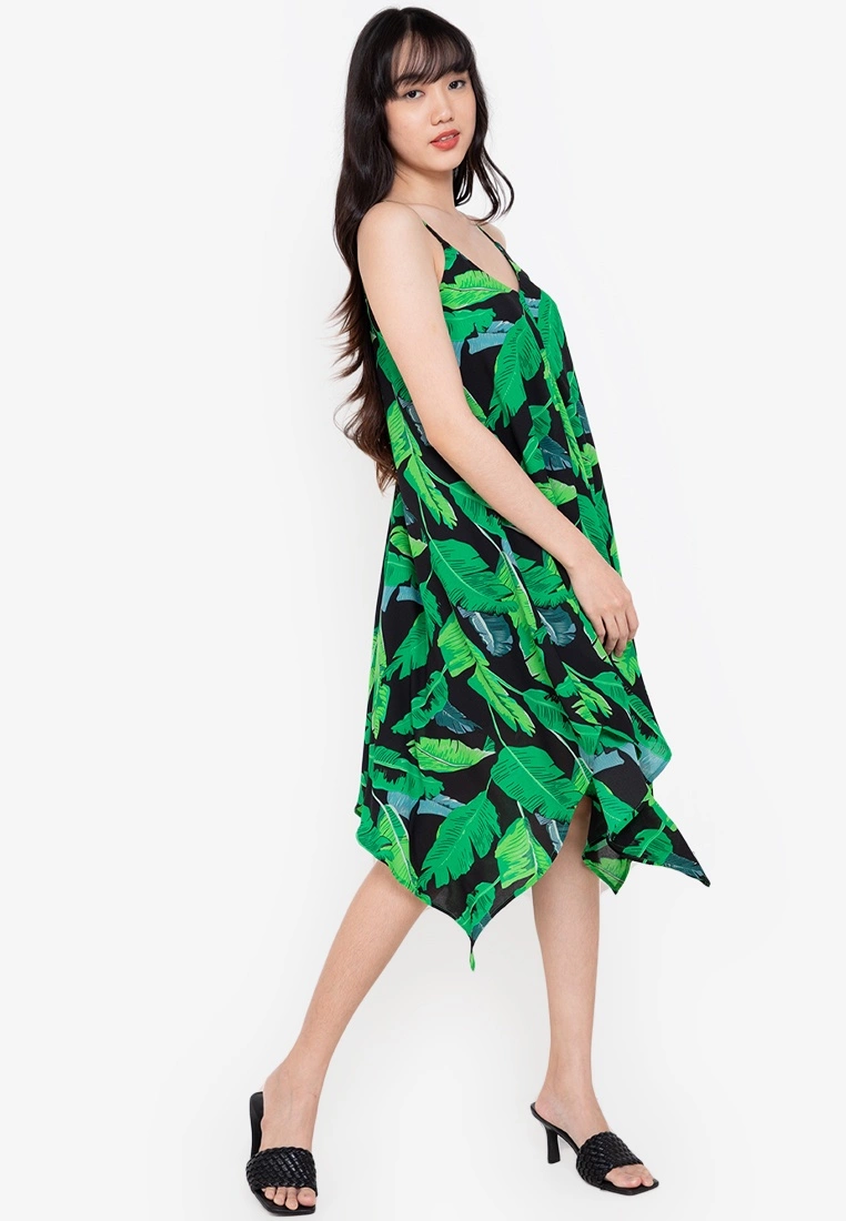 ZALORA BASICS Handkerchief Hem Cami Dress - Billede 4