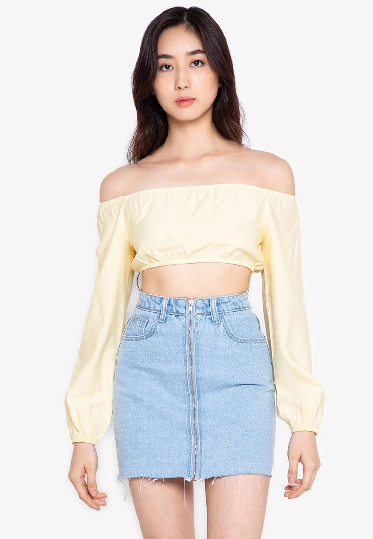 ZALORA BASICS Off Shoulder Cropped Top