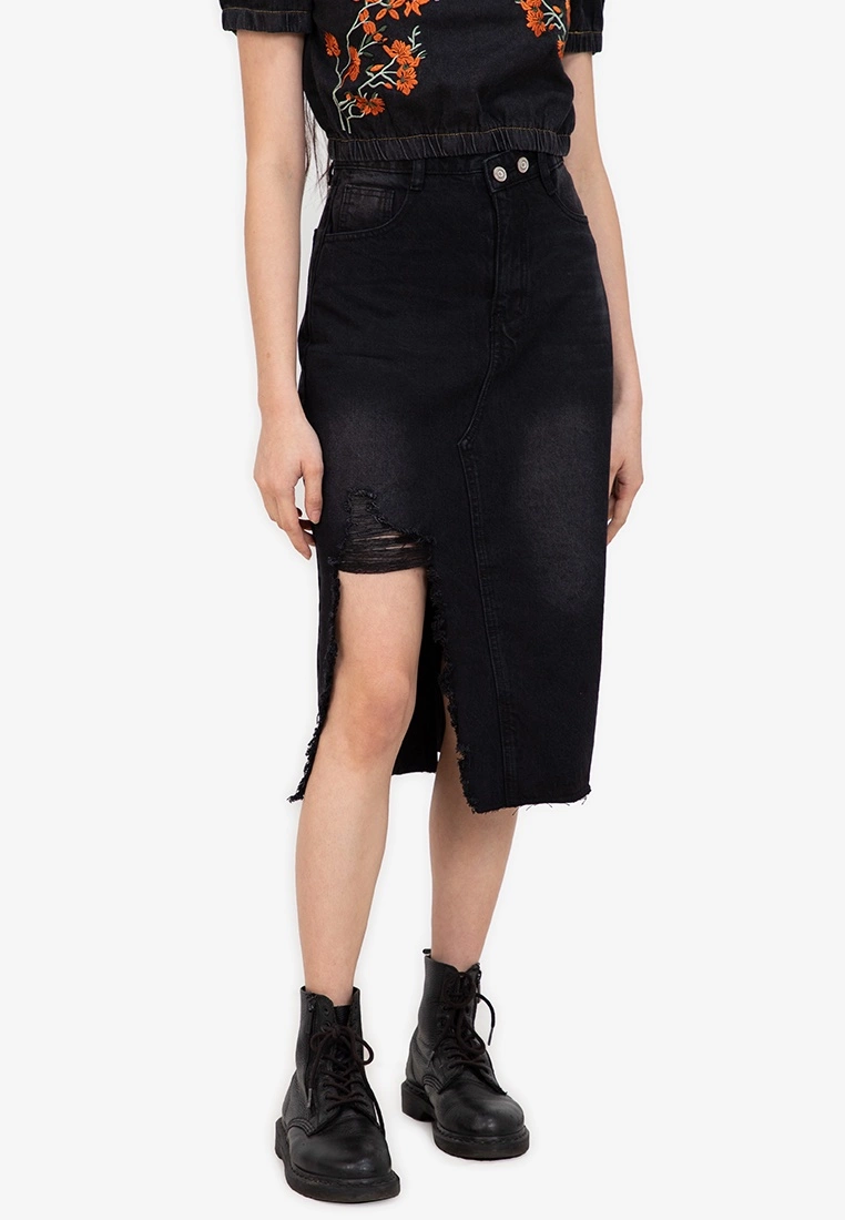 ZALORA BASICS Knee Length Distressed Slit Denim Skirt
