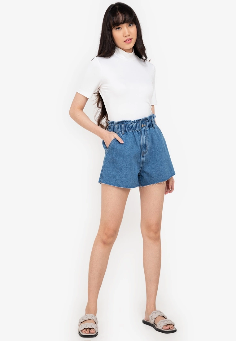 ZALORA BASICS Raw Hem Paperbag Denim Shorts - Billede 4