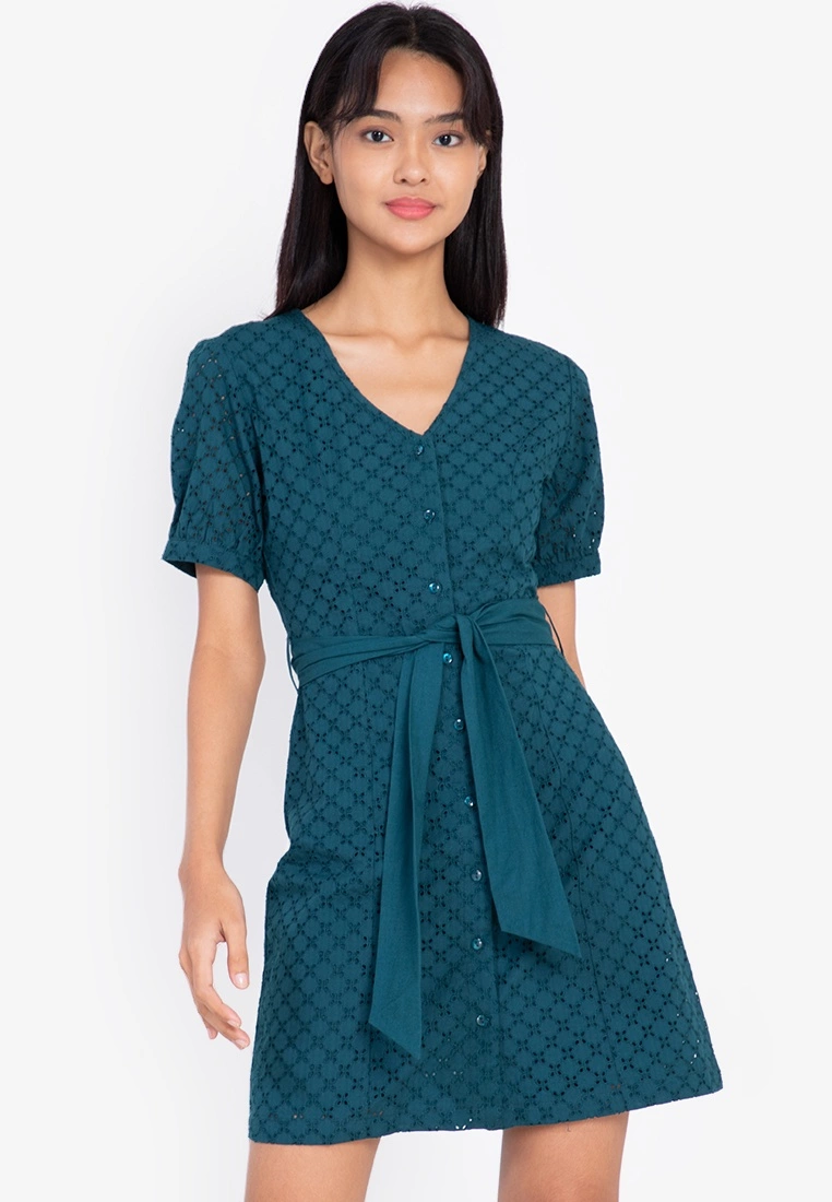 ZALORA BASICS Broderie Fitted Shirt Dress - Billede 5