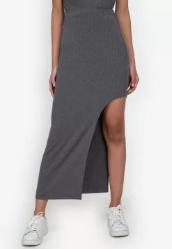 ZALORA BASICS Side Slit Maxi Rib Skirt