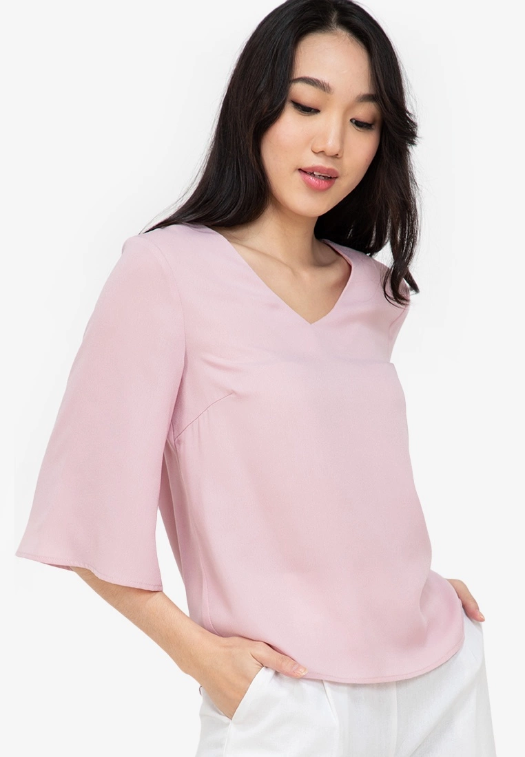 ZALORA BASICS V Neck Batwing Sleeves Blouse - Billede 3