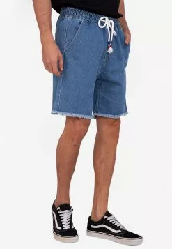 ZALORA BASICS Ripped Raw Hem Denim Shorts