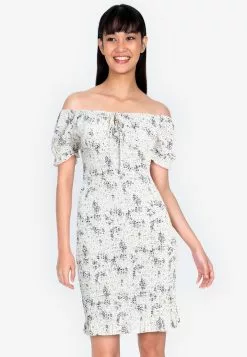 ZALORA BASICS Drop-Shoulder Smocked Puff Sleeve Dress