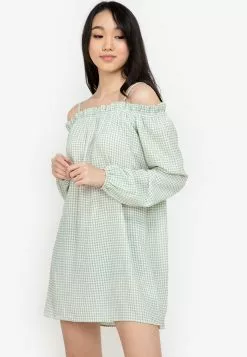 ZALORA BASICS Off Shoulder Dress