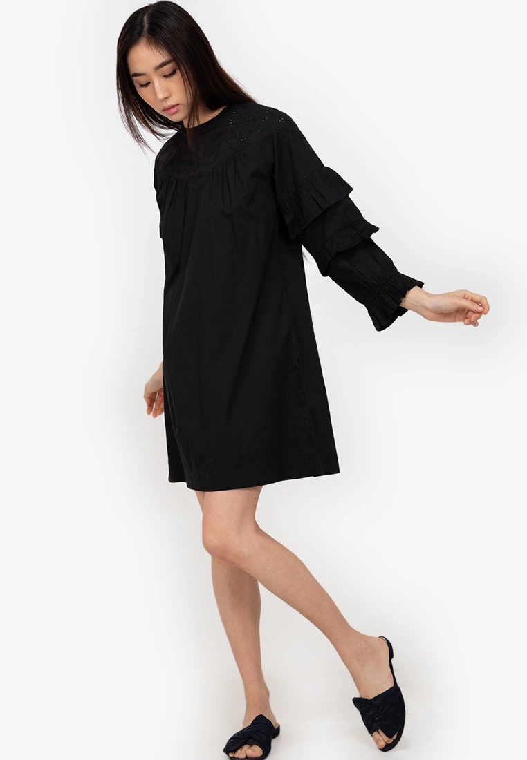ZALORA BASICS Tiered Sleeve Mini Dress - Billede 4