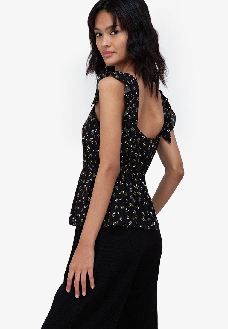 ZALORA BASICS Frill Top - Billede 2