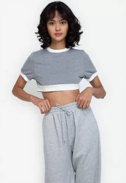 ZALORA BASICS Contrast Trim Cropped Top
